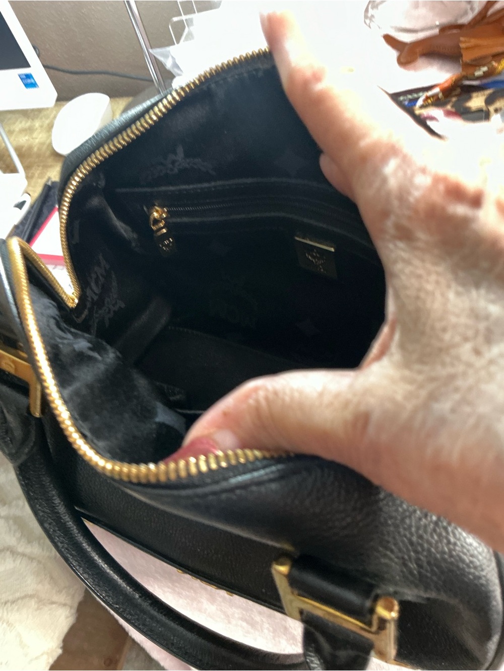 MCM München Black Leather Boston Satchel Gold Hardware - Picture 10 of 14